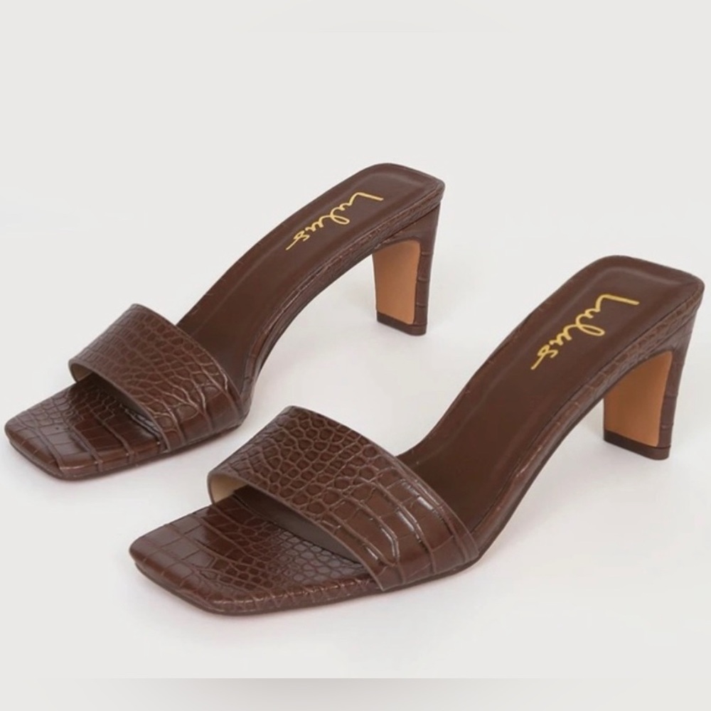 Lulus - Cassillo Brown Crocodile Slip On Slide